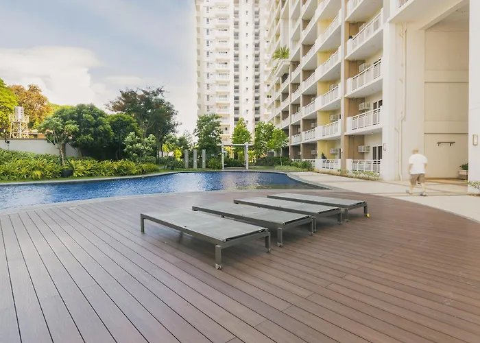 2 Bedroom Modern At The Atherton Near Naia Airport Facing Memorial *