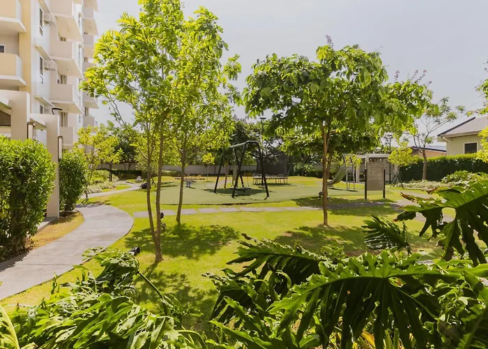 Apartment 2 Bedroom Modern At The Atherton Near Naia Airport Facing Memorial Manila