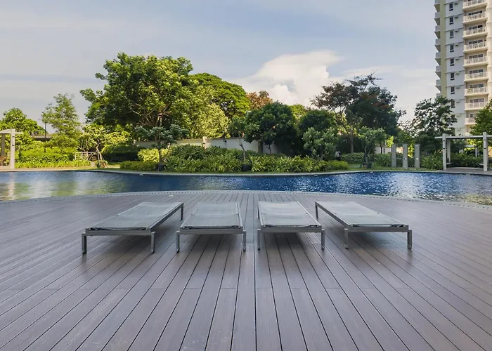 2 Bedroom Modern At The Atherton Near Naia Airport Facing Memorial * Manila